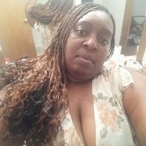 Meet your Posher, Sharonda